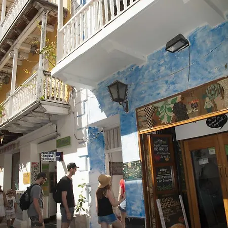 Hostel Casa Roman *