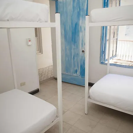 Hostal Casa Roman *
